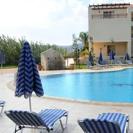 Hotel Chrispy Deluxe Wing