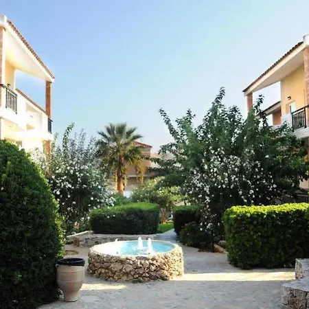 Hotel Chrispy Deluxe Wing 3*